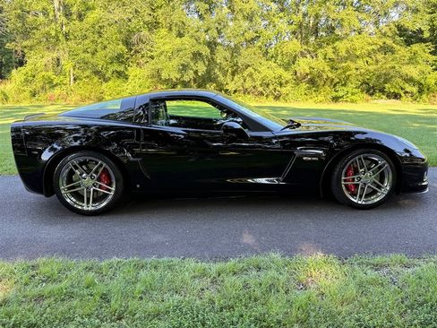 Used 2008 Chevrolet Corvette Z06 w/ Preferred Equipment Group RWD image 33