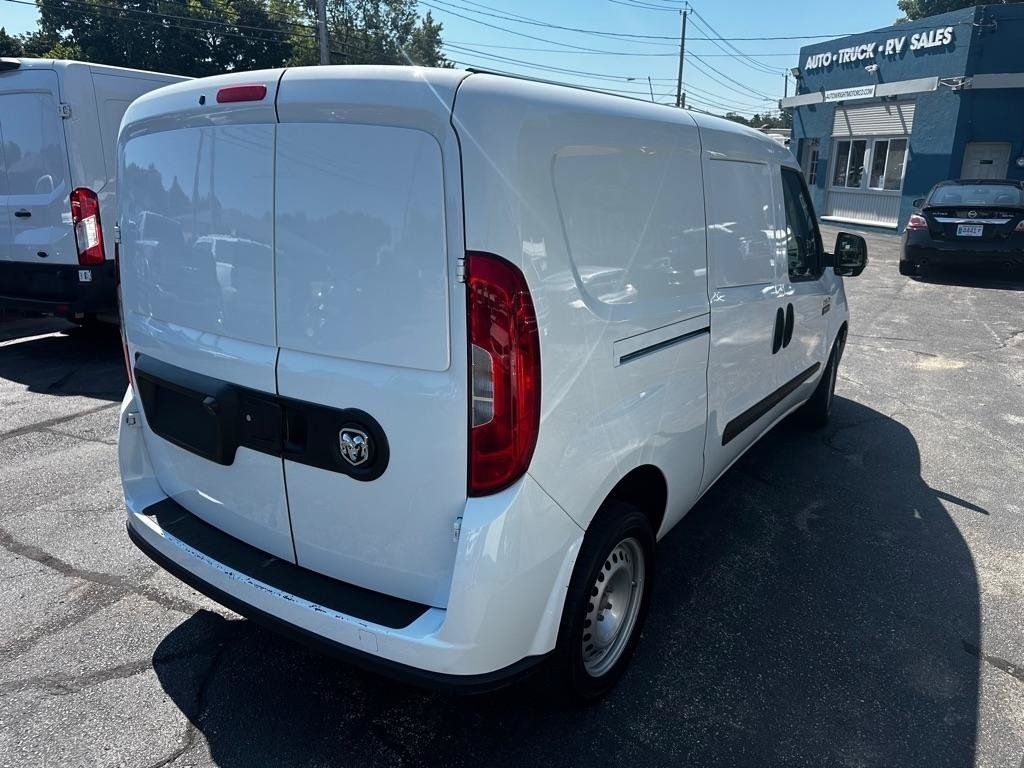 Used 2022 RAM ProMaster City Tradesman FWD image 5