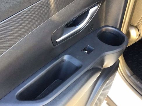 Used 2025 Hyundai Santa Cruz SE image 13