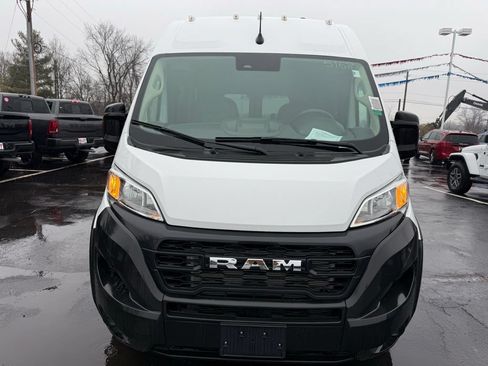 Used 2024 RAM ProMaster 2500 FWD image 8