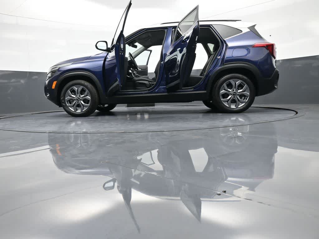 Certified 2024 Kia Seltos S AWD/4WD image 47
