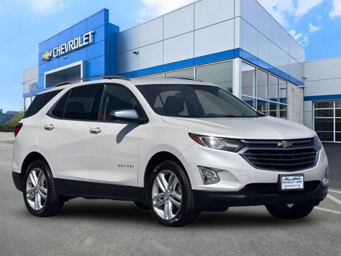 Used 2019 Chevrolet Equinox Premier AWD/4WD image 9