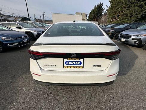 Used 2024 Honda Accord Sport image 6