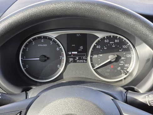 Used 2024 Nissan Kicks S FWD image 15