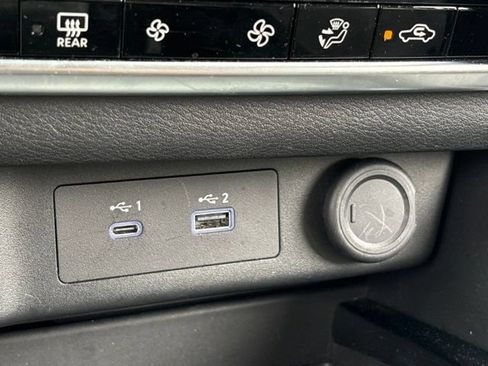 Certified 2023 Nissan Rogue SV AWD/4WD image 16