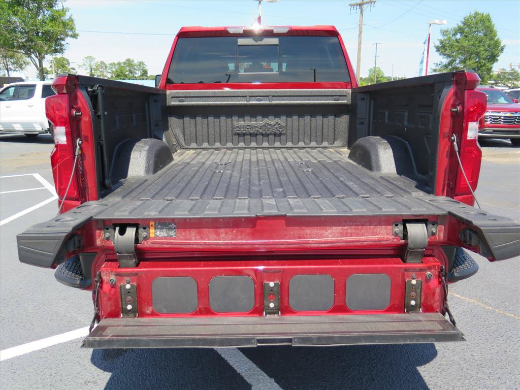 Used 2023 Chevrolet Silverado 2500 High Country w/ Technology Package AWD/4WD image 25