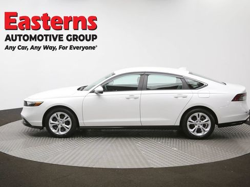 Used 2025 Honda Accord LX image 58