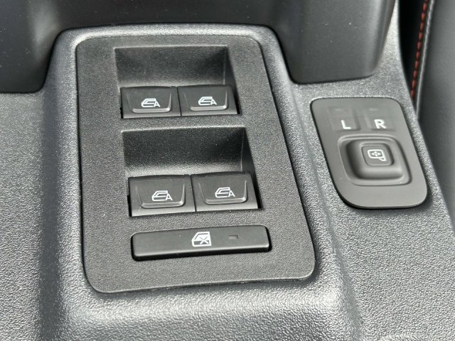 New 2026 Ford Bronco Raptor w/ Interior Carbon Fiber Pack AWD/4WD image 23