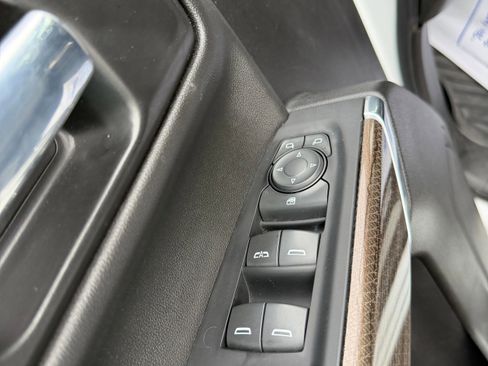 Used 2021 Chevrolet Silverado 1500 RST image 15