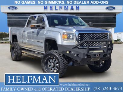 Used 2015 GMC Sierra 2500 Denali w/ Duramax Plus Package