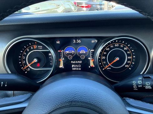 Used 2018 Jeep Wrangler Unlimited Sport S image 11