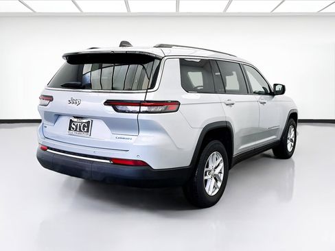 Used 2022 Jeep Grand Cherokee L Laredo w/ Luxury Tech Group I image 4