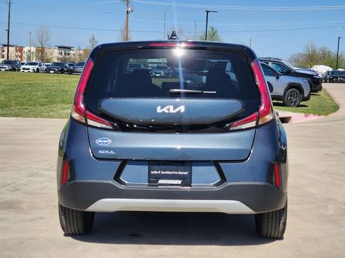 Certified 2025 Kia Soul LX image 6