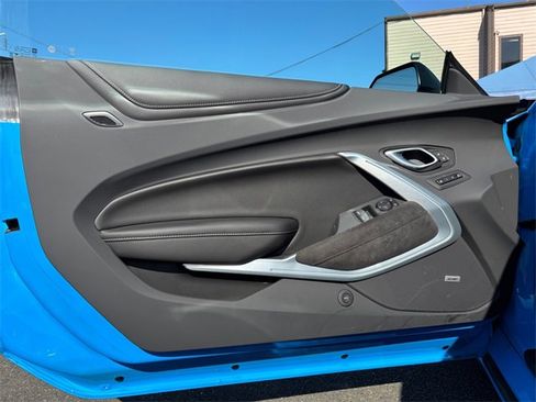Used 2023 Chevrolet Camaro SS image 16