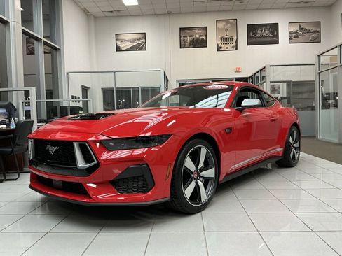 Used 2025 Ford Mustang GT Premium w/ 60th Anniversary Package image 2