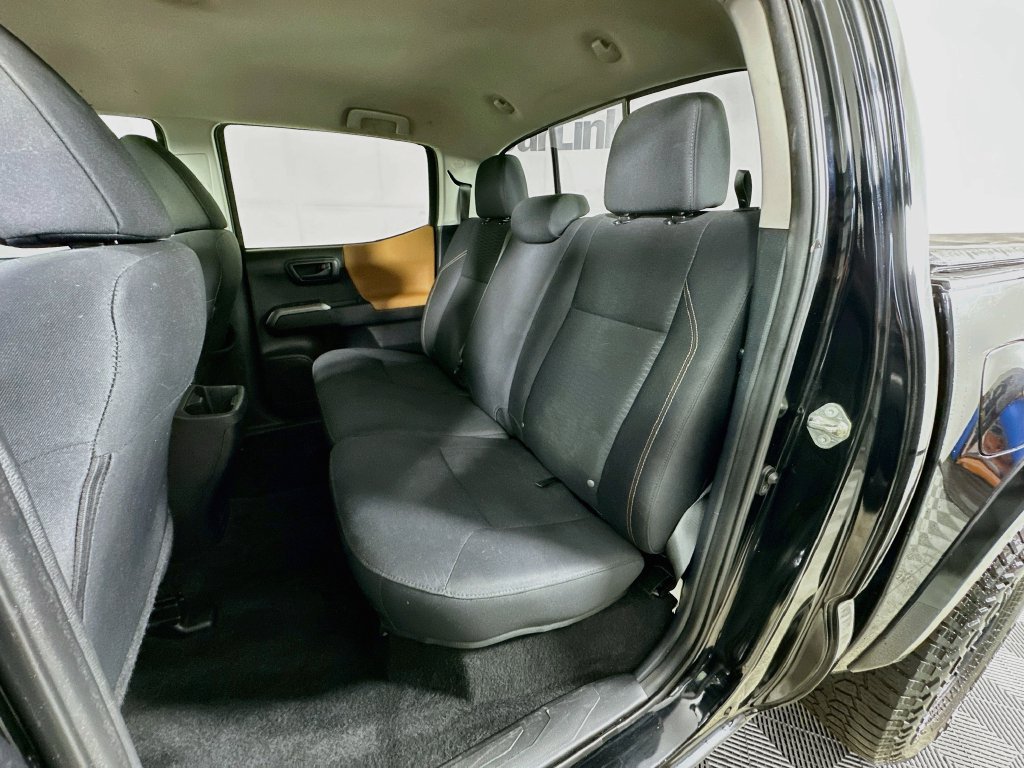 Used 2019 Toyota Tacoma SR5 RWD image 27