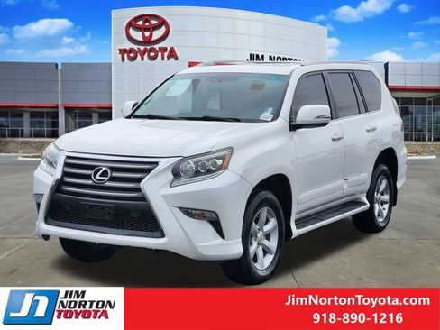 Used 2016 Lexus GX 460 w/ Navigation Package AWD/4WD image 3