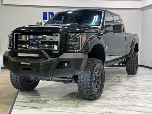 Used 2015 Ford F350 King Ranch w/ King Ranch w/Chrome Package image 2