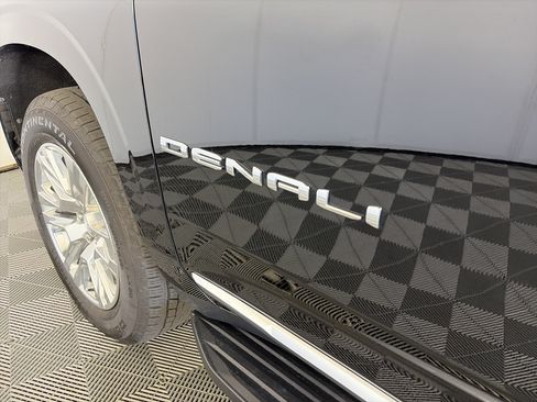 Certified 2024 GMC Yukon XL Denali w/ Max Trailering Package AWD/4WD image 20