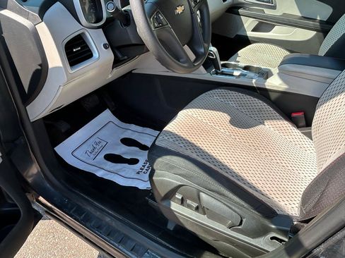 Used 2014 Chevrolet Equinox LS FWD image 10