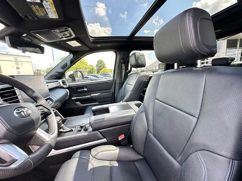 Used 2024 Toyota Tundra Platinum w/ TRD Off-Road Package AWD/4WD image 35