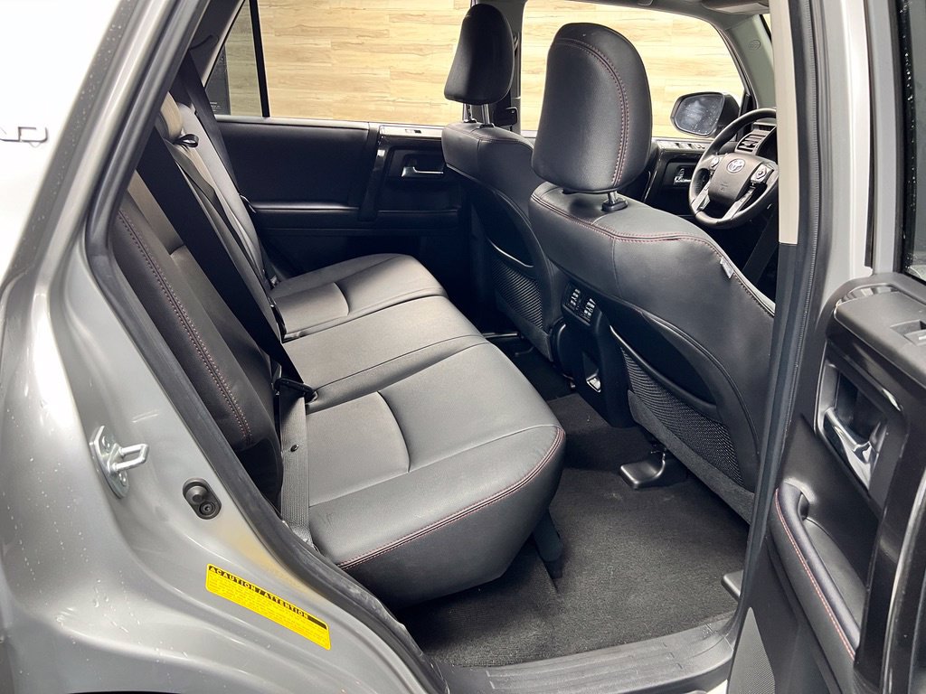 Used 2021 Toyota 4Runner TRD Off-Road Premium w/ Moonroof Package AWD/4WD image 20
