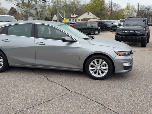 Used 2023 Chevrolet Malibu LT FWD image 12
