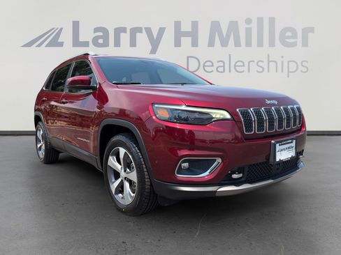 Used 2021 Jeep Cherokee Limited AWD/4WD image 7