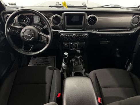 Used 2022 Jeep Wrangler Unlimited Sport AWD/4WD image 31