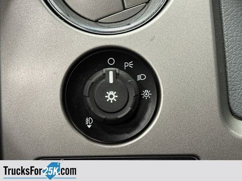 Used 2014 Ford F150 Lariat w/ Lariat Chrome Package image 22