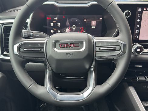 New 2026 GMC Canyon Elevation w/ Convenience Package image 35