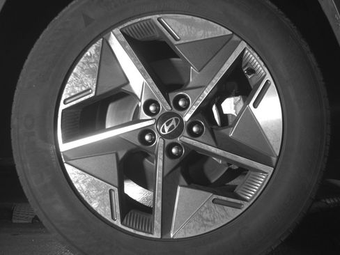 Used 2025 Hyundai Tucson SEL image 13