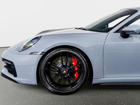 Used 2023 Porsche 911 Carrera GTS image 19