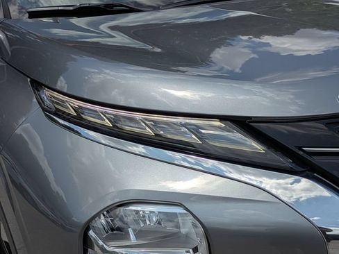 Used 2022 Mitsubishi Outlander SE FWD image 10