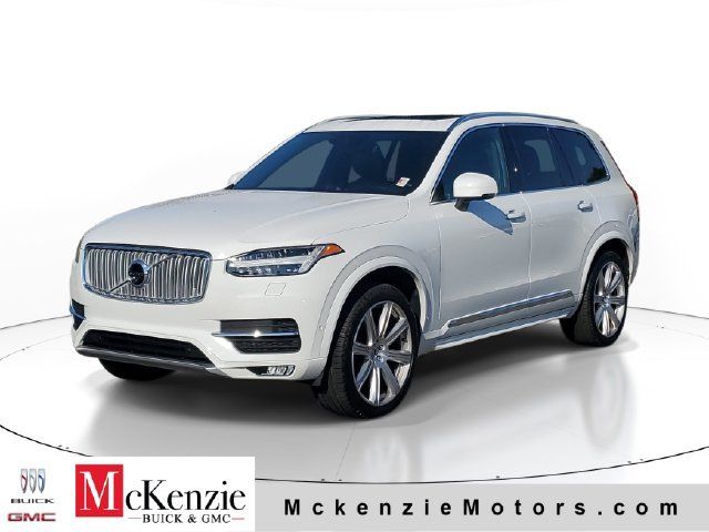 Used 2018 Volvo XC90 T6 Inscription w/ Convenience Package AWD/4WD image 2