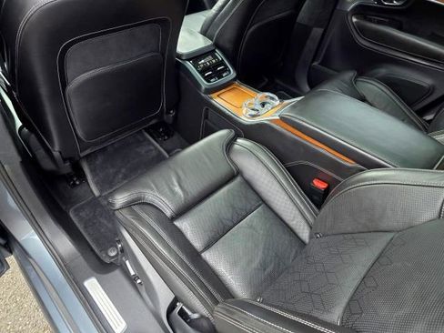 Used 2017 Volvo XC90 T8 Excellence image 33