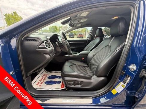 Used 2023 Toyota Camry SE w/ Convenience Package FWD image 22