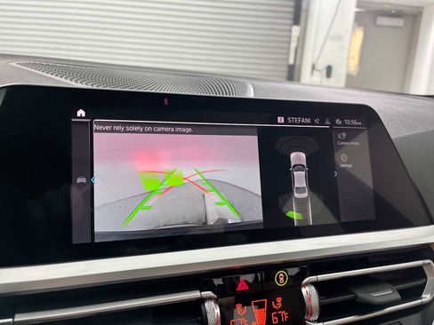 Used 2022 BMW 330e xDrive w/ Premium Package image 30