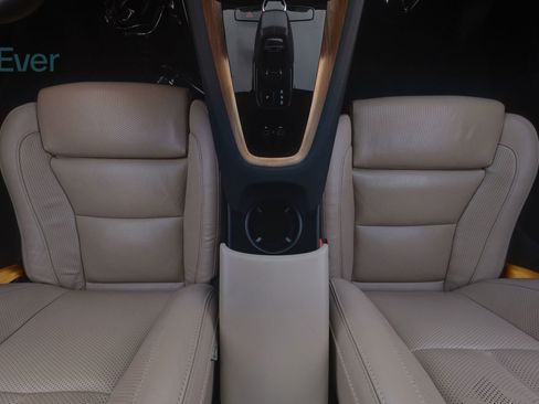 Used 2022 Polestar Polestar 2 w/ Performance Package AWD/4WD image 26