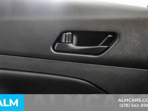 Used 2025 Nissan Altima 2.5 SV FWD image 50