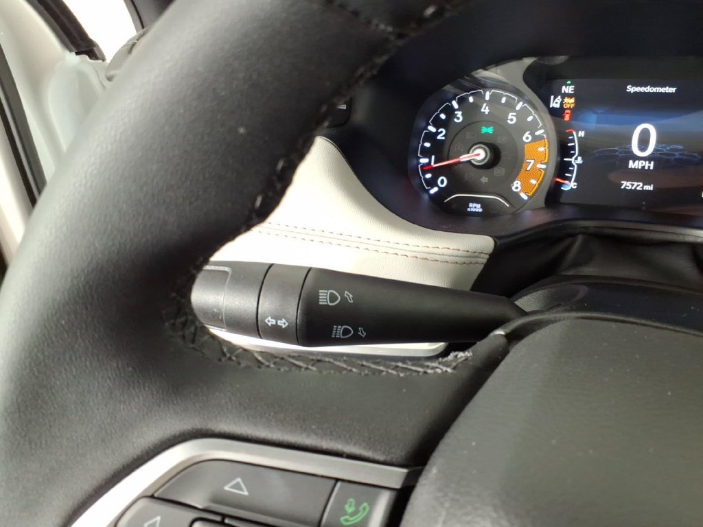 Used 2024 Jeep Compass Limited AWD/4WD image 20