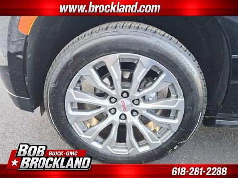 Used 2021 GMC Yukon Denali w/ Denali Ultimate Package AWD/4WD image 22
