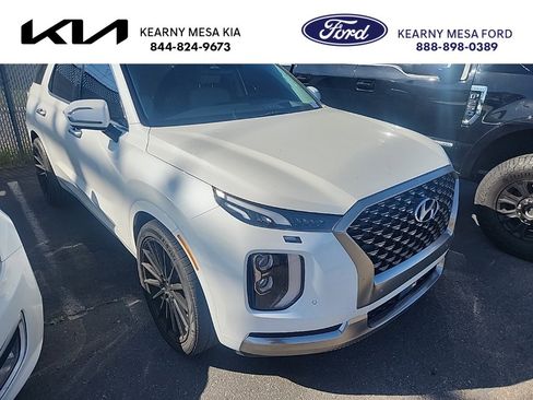 Used 2022 Hyundai Palisade Calligraphy image 1