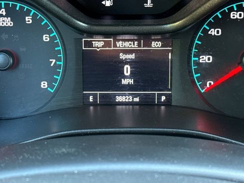 Used 2022 Chevrolet Colorado LT w/ Safety Package image 35