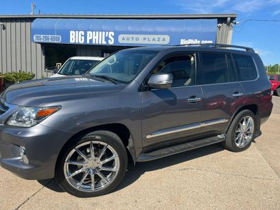 Used 2014 Lexus LX 570 4WD w/ Luxury Package