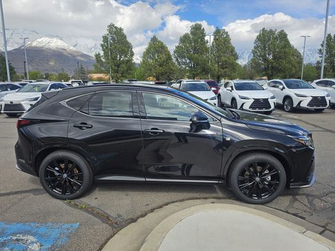 New 2026 Lexus NX 350h F Sport AWD/4WD image 4