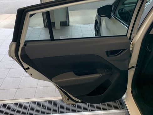 Certified 2025 Subaru Crosstrek 2.0i Premium AWD/4WD image 8