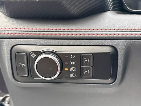 Used 2024 Ford Mustang GT Premium image 32