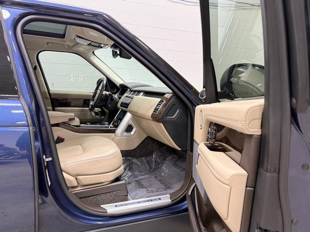 Used 2021 Land Rover Range Rover Westminster Edition AWD/4WD image 47