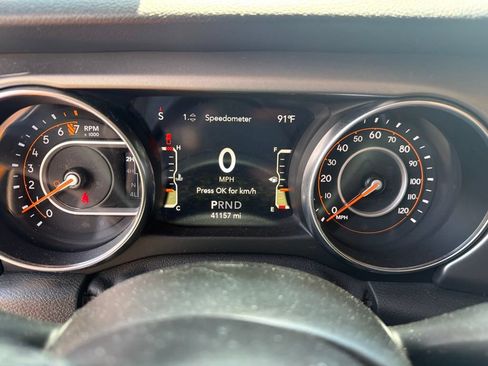 Used 2021 Jeep Gladiator Sport AWD/4WD image 15